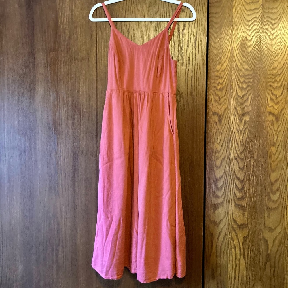 Old Navy midi dress